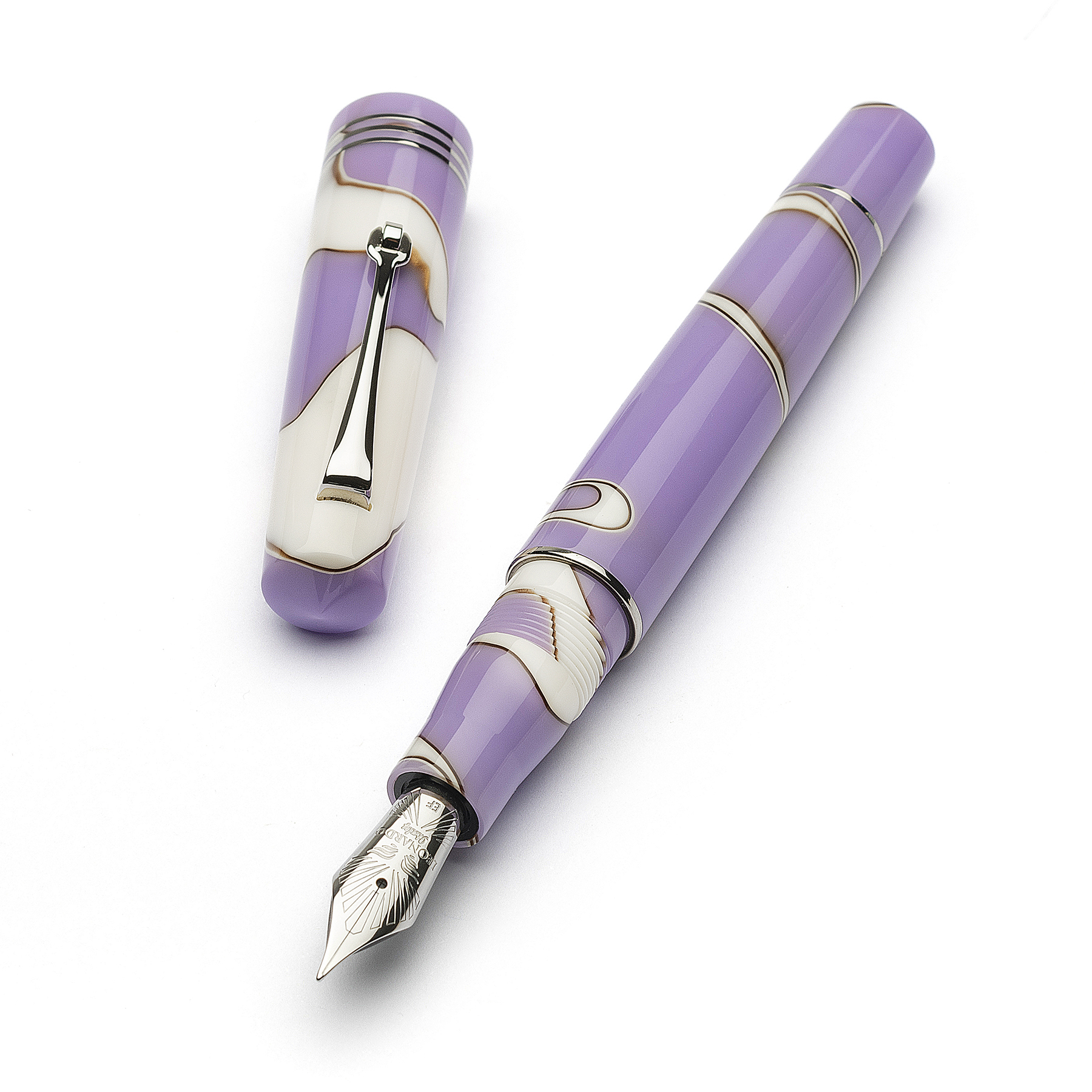 『keiko』LIBERTY:セリーヌ:ミストラベンダー Leonardo Momento Zero Nuvola Lilac ST Fountain pen - Vulpen